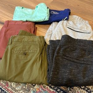 Bundle of two pairs chinos, two pairs joggers and two tees